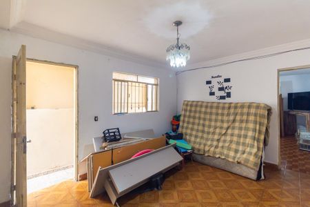 Casa para alugar com 100m², 3 quartos e 2 vagasSala