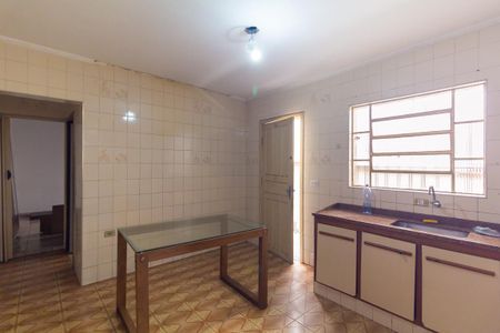 Casa para alugar com 100m², 3 quartos e 2 vagasCozinha