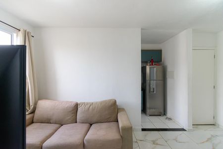 Sala de apartamento para alugar com 2 quartos, 40m² em Parque São Lourenço, São Paulo
