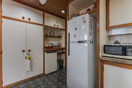 Apartamento à venda com 185m², 3 quartos e 1 vaga Apartamento à venda com 185m², 3 quartos e 1 vagaCozinha