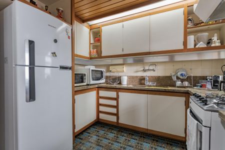 Apartamento à venda com 185m², 3 quartos e 1 vaga Apartamento à venda com 185m², 3 quartos e 1 vagaCozinha