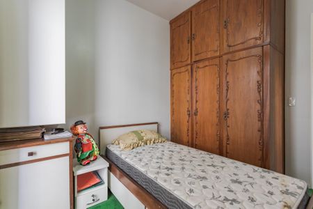 Quarto 1 de apartamento à venda com 3 quartos, 185m² em Floresta, Porto Alegre