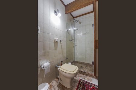 Apartamento à venda com 185m², 3 quartos e 1 vaga Apartamento à venda com 185m², 3 quartos e 1 vagaBanheiro