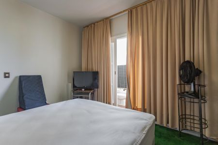 Apartamento à venda com 185m², 3 quartos e 1 vaga Apartamento à venda com 185m², 3 quartos e 1 vagaQuarto 2