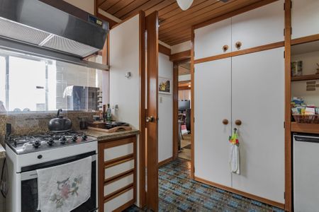 Apartamento à venda com 185m², 3 quartos e 1 vaga Apartamento à venda com 185m², 3 quartos e 1 vagaCozinha