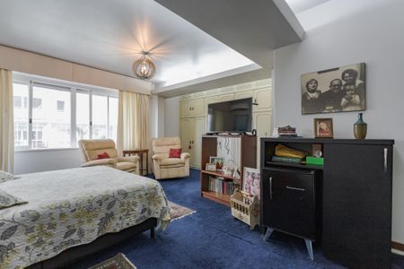 Apartamento à venda com 185m², 3 quartos e 1 vaga Apartamento à venda com 185m², 3 quartos e 1 vagaSuíte