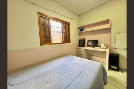 Casa para alugar com 120m², 3 quartos e 3 vagas Casa para alugar com 120m², 3 quartos e 3 vagasQuarto