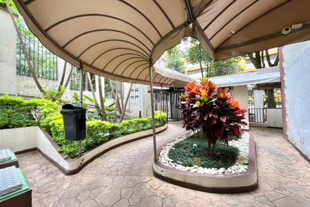 Apartamento à venda com 51m², 2 quartos e 1 vagaHall de entrada