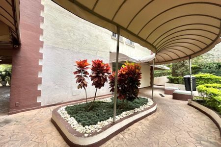 Apartamento à venda com 51m², 2 quartos e 1 vagaHall de entrada