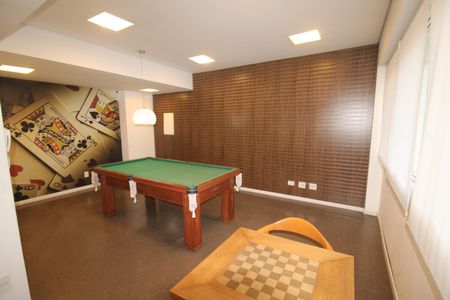 Apartamento à venda com 57m², 2 quartos e 1 vagaÁrea Comum