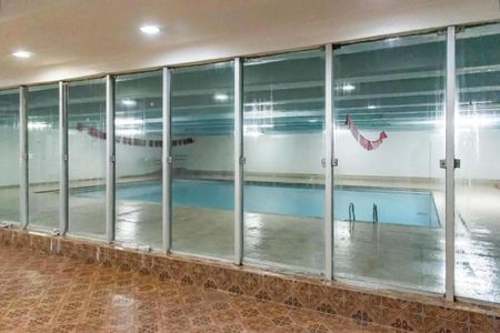 Apartamento para alugar com 137m², 3 quartos e 1 vaga Apartamento para alugar com 137m², 3 quartos e 1 vagaÁrea comum - Piscina Coberta
