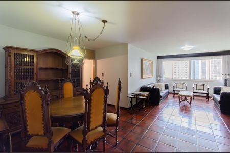 Sala de apartamento para alugar com 3 quartos, 137m² em Aclimação, São Paulo