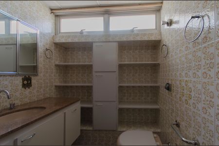Apartamento para alugar com 137m², 3 quartos e 1 vaga Apartamento para alugar com 137m², 3 quartos e 1 vagaBanheiro da Suíte