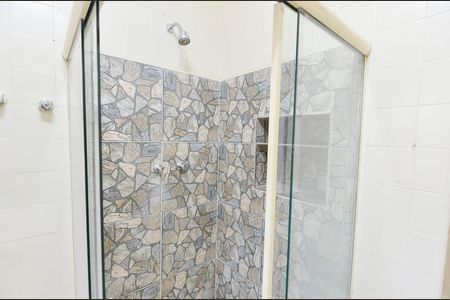 Casa para alugar com 200m², 3 quartos e 1 vagaBanheiro da Suíte