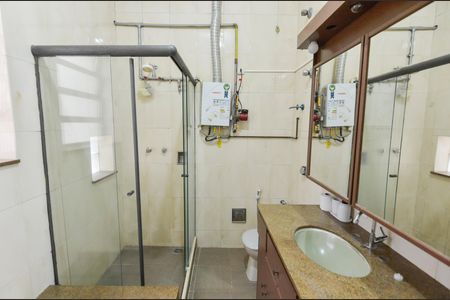 Casa para alugar com 200m², 3 quartos e 1 vagaBanheiro 1