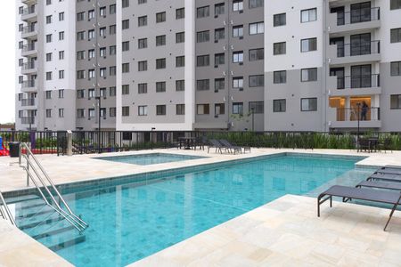 Apartamento para alugar com 38m², 2 quartos e sem vagaÁrea comum - Piscina