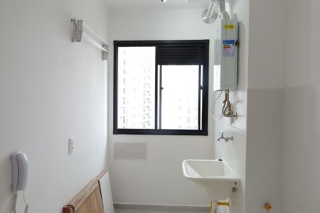 Apartamento para alugar com 38m², 2 quartos e sem vagaÁrea de Serviço