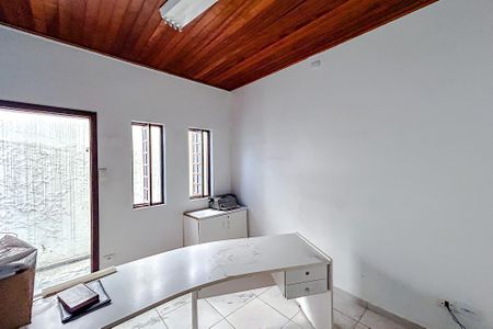 Casa para alugar com 170m², 4 quartos e sem vagaQuarto 2