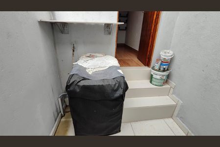 Casa para alugar com 100m², 2 quartos e sem vagaÁrea de Serviço