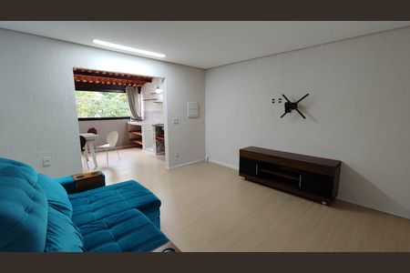 Sala de casa para alugar com 2 quartos, 100m² em Parque Cruzeiro do Sul, São Paulo
