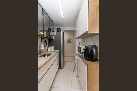 Apartamento à venda com 58m², 2 quartos e 1 vagaCozinha