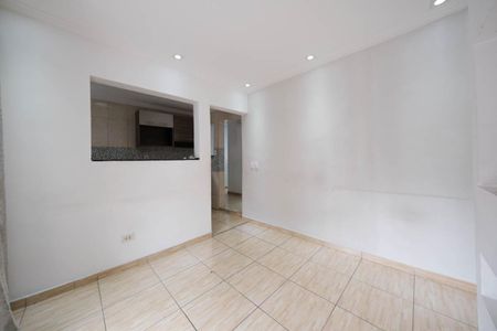 Sala/Cozinha de casa para alugar com 1 quarto, 60m² em Jardim Verônia, São Paulo