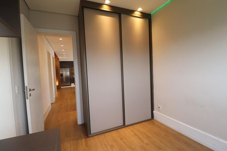 Apartamento para alugar com 115m², 3 quartos e 2 vagasQuarto 2 suíte