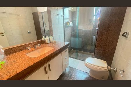 Suíte Banheiro  de apartamento à venda com 4 quartos, 168m² em Lourdes, Belo Horizonte