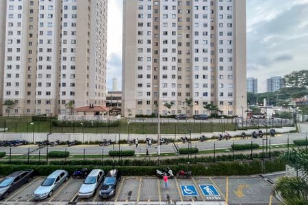 VIsta da Sala de apartamento para alugar com 2 quartos, 33m² em Parque Fongaro, São Paulo