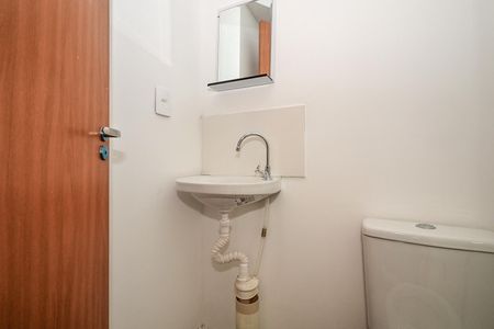 Apartamento para alugar com 37m², 2 quartos e sem vagaBanheiro