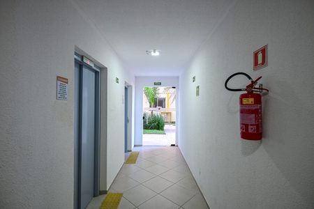 Apartamento para alugar com 37m², 2 quartos e sem vagaHall Social