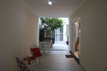 Casa para alugar com 250m², 4 quartos e 2 vagasÁrea externa