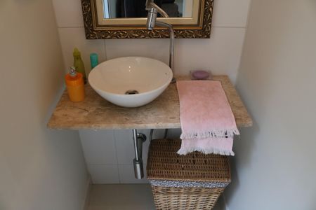 Casa para alugar com 250m², 4 quartos e 2 vagasBanheiro 1