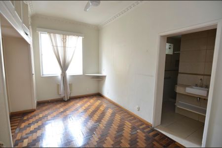 Apartamento à venda com 114m², 2 quartos e sem vagaSuíte