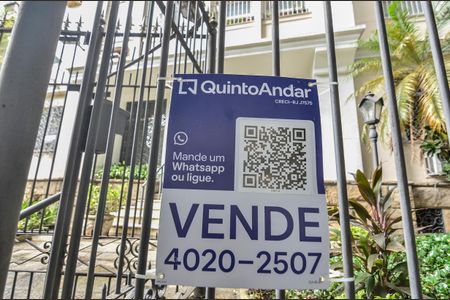 Apartamento à venda com 114m², 2 quartos e sem vagaFachada