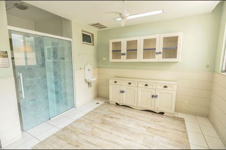 Apartamento à venda com 114m², 2 quartos e sem vagaÁrea de Serviço