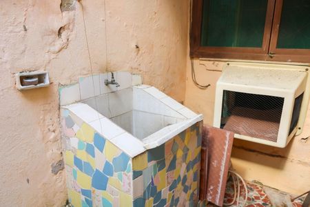 Casa de condomínio para alugar com 80m², 2 quartos e 1 vagaÁrea de Serviço