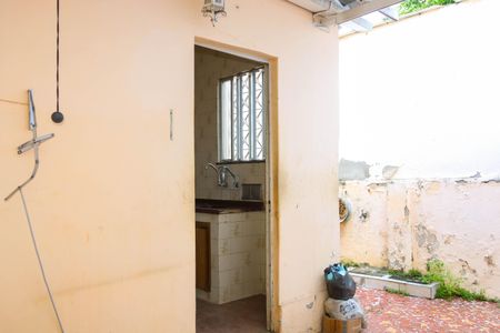 Casa de condomínio para alugar com 80m², 2 quartos e 1 vagaÁrea de Serviço