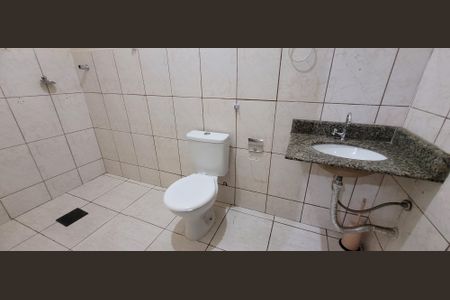 Casa à venda com 95m², 3 quartos e 2 vagasbanheiro 