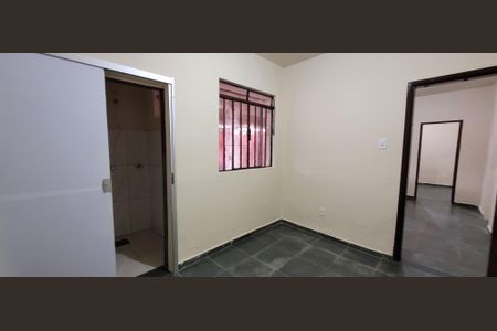 Casa à venda com 95m², 3 quartos e 2 vagassuite 