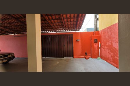 vista quarto 1  de casa à venda com 3 quartos, 95m² em Santa Fé, Betim