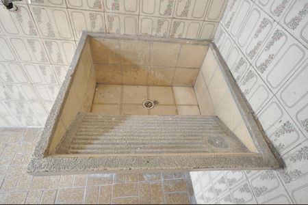 Casa para alugar com 110m², 2 quartos e 1 vagaÁrea de Serviço