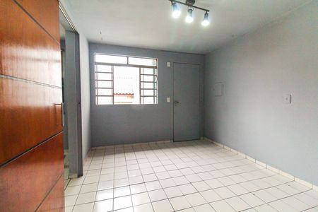 Apartamento para alugar com 42m², 2 quartos e 1 vaga Apartamento para alugar com 42m², 2 quartos e 1 vagaSala