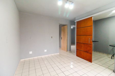 Sala de apartamento para alugar com 2 quartos, 42m² em Jardim Lourdes, Ferraz de Vasconcelos