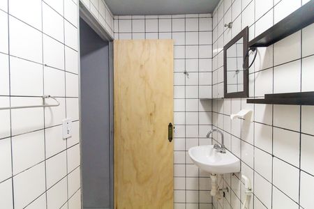 Apartamento para alugar com 42m², 2 quartos e 1 vaga Apartamento para alugar com 42m², 2 quartos e 1 vagaBanheiro