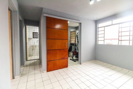 Apartamento para alugar com 42m², 2 quartos e 1 vaga Apartamento para alugar com 42m², 2 quartos e 1 vagaSala