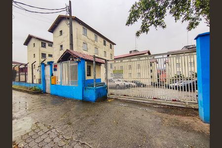 Apartamento para alugar com 42m², 2 quartos e 1 vaga Apartamento para alugar com 42m², 2 quartos e 1 vagaFachada + Placa