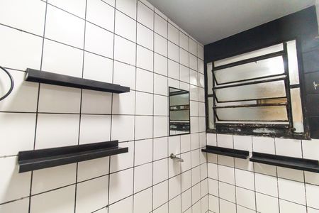 Apartamento para alugar com 42m², 2 quartos e 1 vaga Apartamento para alugar com 42m², 2 quartos e 1 vagaBanheiro