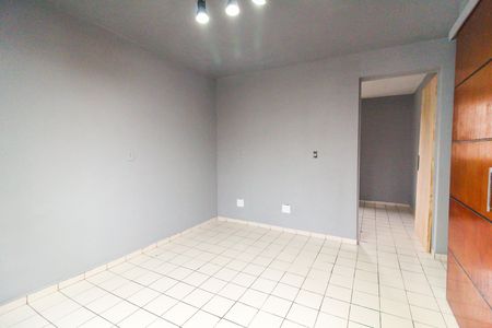 Sala de apartamento para alugar com 2 quartos, 42m² em Jardim Lourdes, Ferraz de Vasconcelos