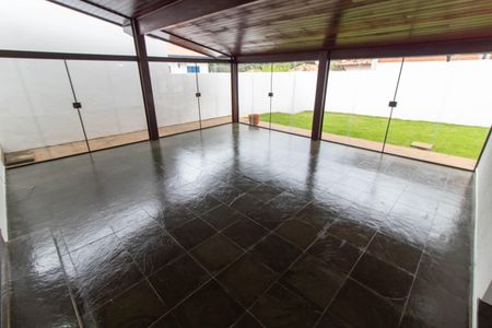 SALA 1  de casa para alugar com 4 quartos, 310m² em Cidade Universitária, Campinas